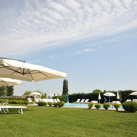 مزرعة للإقامة Di Valle Rosa فيرّارا