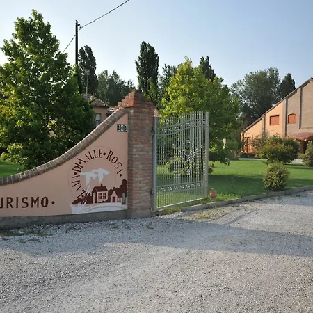 Di Valle Rosa مزرعة للإقامة