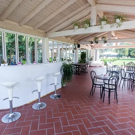 בית חווה Di Valle Rosa *